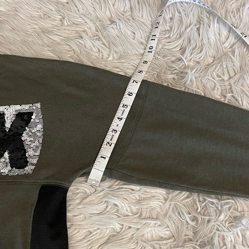 PINK | Sequin | Crewneck Sweatshirt | Green & Black - Picture 8 of 11